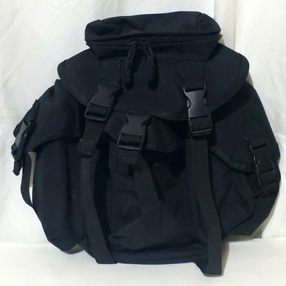 Condor 4 pocket But pack